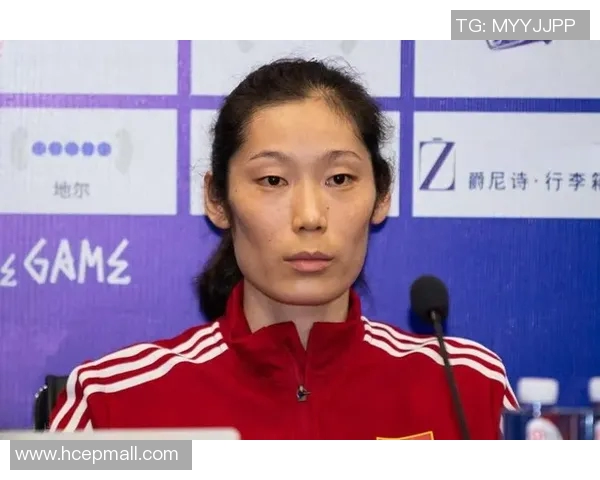 足球明星集锦与朱婷精彩瞬间的完美融合与回顾